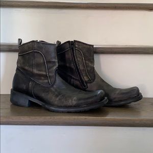 Men’s Aldo Zip Distressed Boots Black Size 11